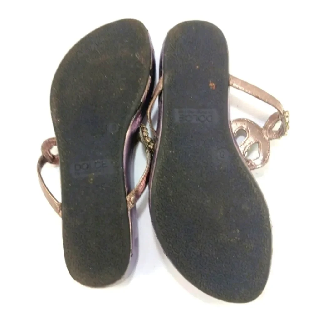 Mojo Moxy Dolce Metallic Silver Thong Sandals with Rhinstone Strap Womans 8.....